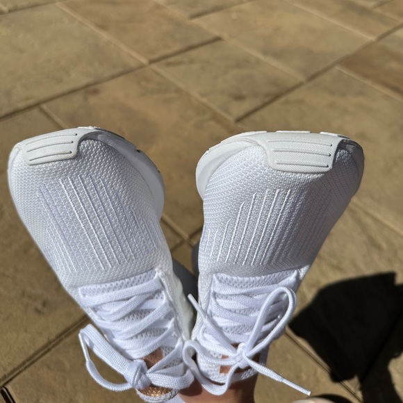 Adidas Swift Run - Picture 7 of 7